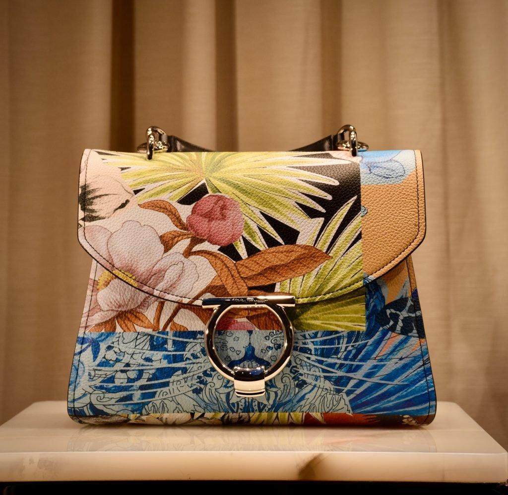 arno-senoner-ooj5VfXq5o8-unsplash