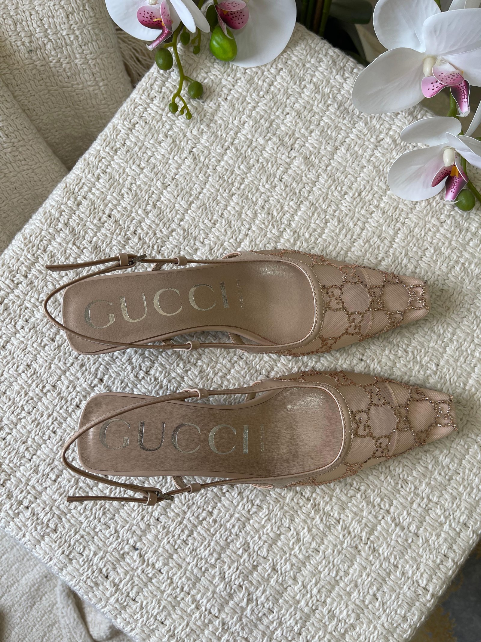 Gucci Leather Loafers - Image 2